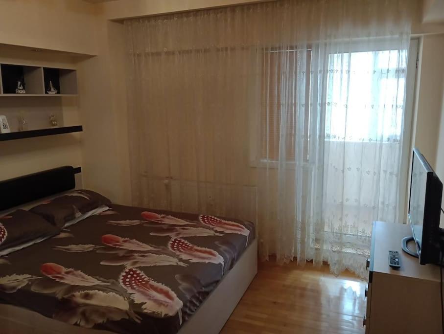 Apartament Ultracentral Kfc Craiova Ngoại thất bức ảnh