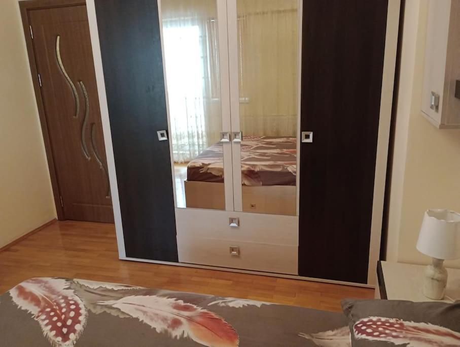 Apartament Ultracentral Kfc Craiova Ngoại thất bức ảnh