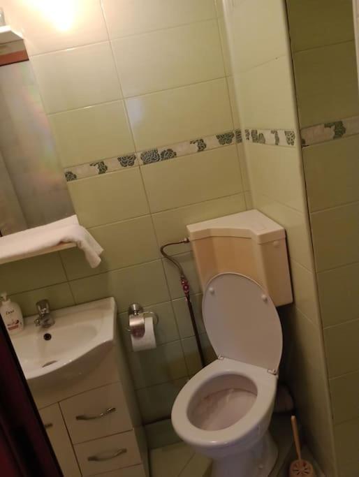 Apartament Ultracentral Kfc Craiova Ngoại thất bức ảnh